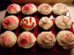 Cupcakes I made :3
