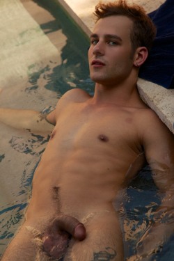 ianthetall:  Quinn Christopher Jaxon relaxing, in the pool.  
