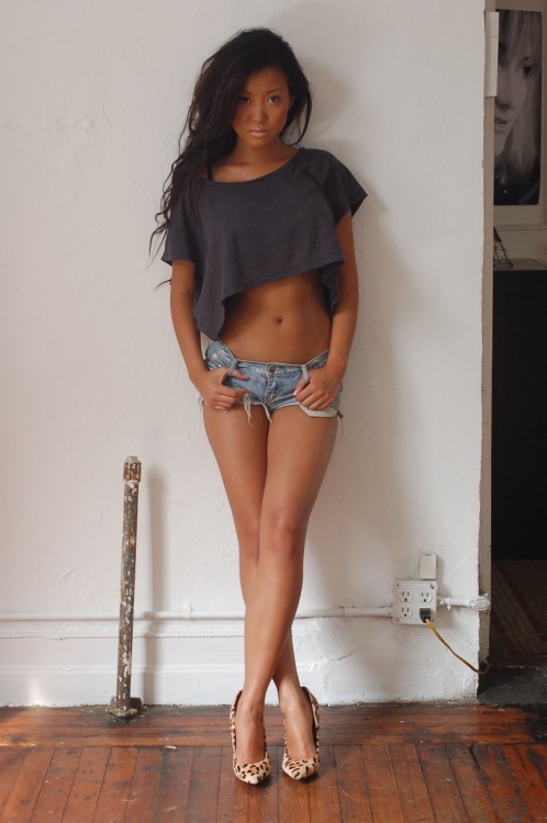 Hot asian girls in skinny jeans