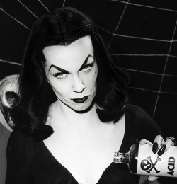  Vampira, 1954 