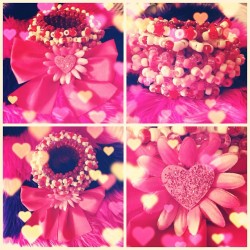 little-black-diamond:  For Ashleyyyy @moon_cosmic_power 💓🌸💓🌸💓 finally shipping this out on Monday! This #kandi is huge. 😝 #plurvibes (Taken with Instagram)   awwwh I cannot wait to finally get this, it&rsquo;s be so long, so gorgeous.