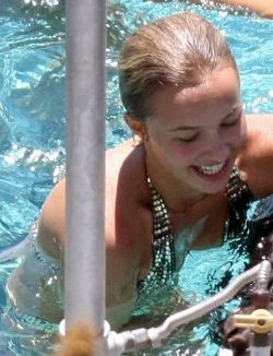 nude-celebz:  Hayden Panettiere nip slip in the pool
