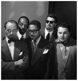 atane:  Dave Lambert, John Simmons, Dizzy Gillespie, George Handy and Chubby Jackson Photo by William Gottlieb 