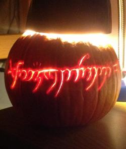 fucking-insanity:  ONE PUMPKIN TO RULE THEM ALL 