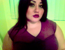 bbwlover1:  stuffingkit:  My lips are purp.  also just smoked some purp.   Beautiful. 