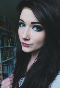 alicee-marinaa:  alicee-marinaa:  Note to self: get nose piercing, be more attractive.  I got a nose piercing. 