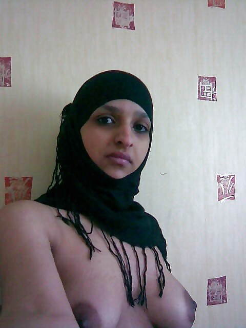Sexy arab hijab porn