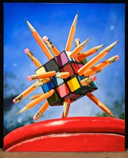 fer1972:  Rubik Cube Paintings by Victor Rodriguez 