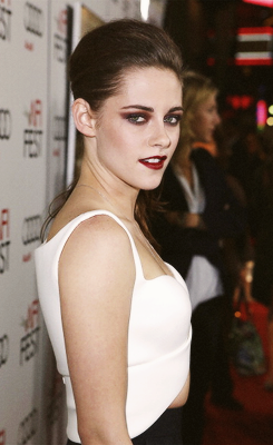 starjumps-blog:  Kristen Stewart at the US Premiere of On The Road 