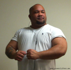 real-thick:  Meathead Gettin’ Pumped. Watch the video. 
