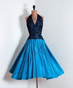 omgthatdress:  Dress 1950s Timeless Vixen Vintage