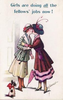 blanksandbobbypins:  Cause vintage WWI lesbians are the best lesbians. 