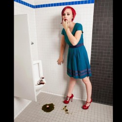 miss-meows:  @colinmortensen thanks for this! #girl #bathroom #mensbathroom #boysbathroom #puke #puking #photoshoot #heels #ilooklikeazombie #soawesome