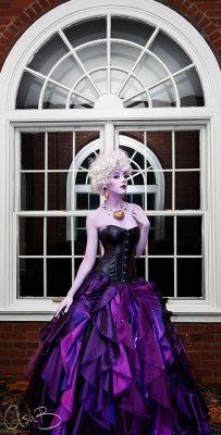 sakuranym:  Follow me on Facebook!  URSULA URSULA URSULA!!!!!!! Bam! Here’s some construction notes for you dragons on my latest costume- Ursula Designer Doll from Disney!The skirt is made of repeating cascading ruffles out of a multitude of fabrics: