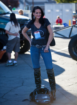 Oct 2012A recent picture of Moment at the SEMA show.