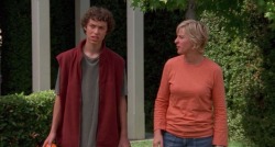 ispyafamousface:  Shortly after Freaks &amp; Geeks was cancelled (*sobs*), John Francis Daley made a one episode appearance on The Ellen Show. If you don’t know him from F&amp;G, then you probably know him as Dr. Lance Sweets on Bones. And if you don’t
