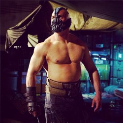  “Chris and him [Tom] talked about the fact that he didn’t really want Bane to be, you know, a Mr Universe, to have this beautiful body. He wanted him to look like a big, tough—almost like a circus strongman.  And that’s what his body looks like.