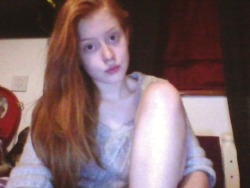damask-moonlightt:  Sitting in bed with no trousers and no makeup yay :)  God she&rsquo;s beautiful